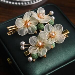 Brooch & Hair accessories