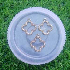 Golden Flower Charm(1 Piece)