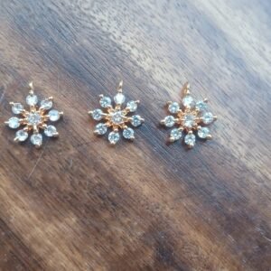 AD 9 Pendants (1 Piece)